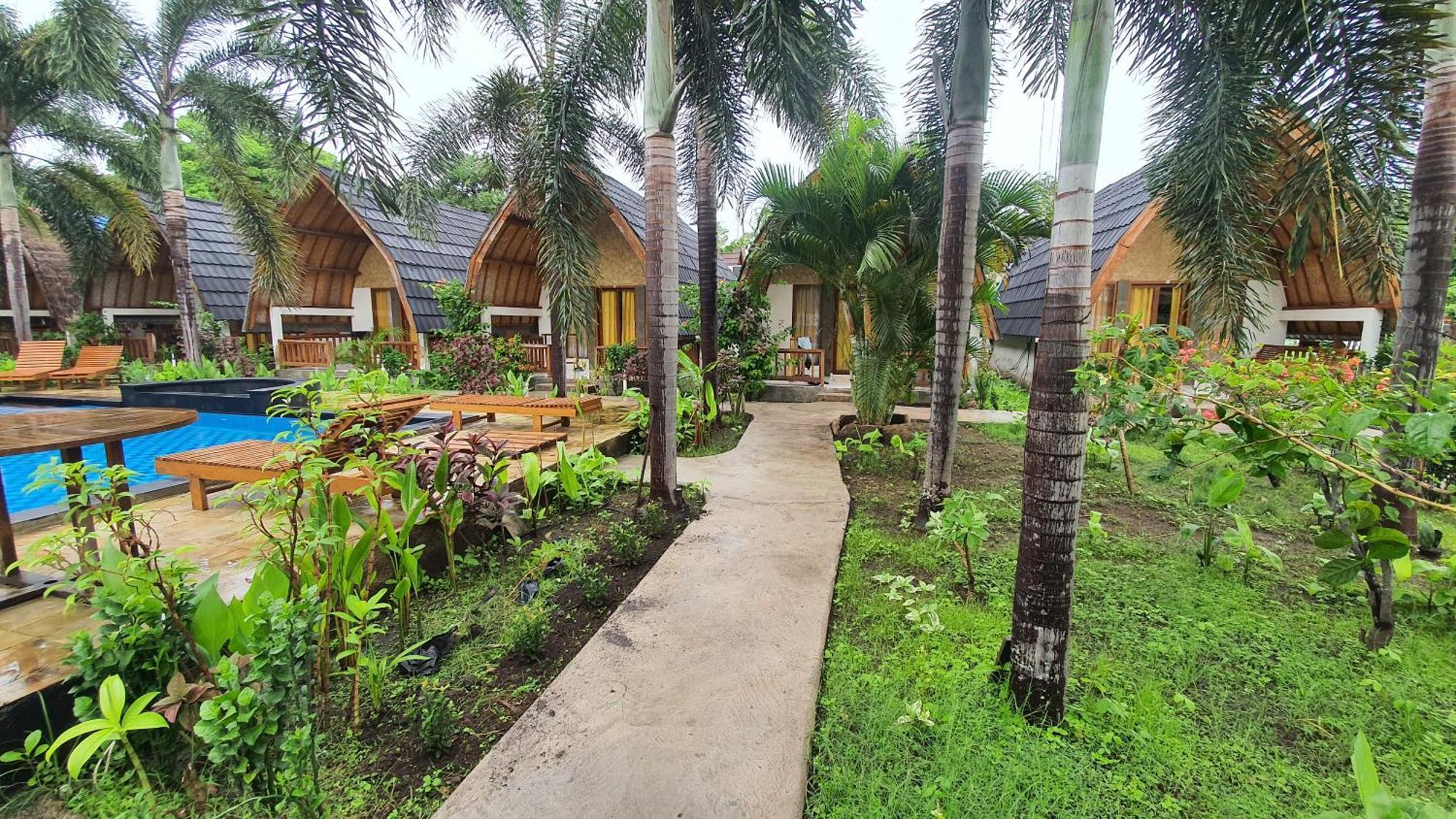 G Two Cottages Gili Air Exterior photo
