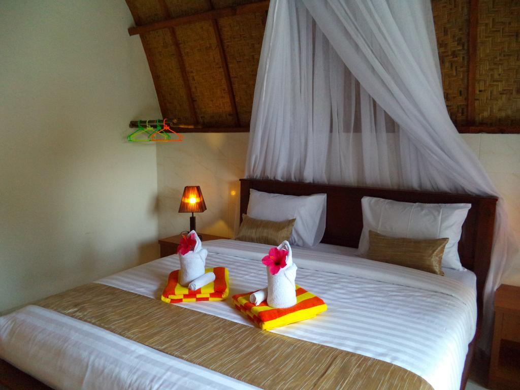 G Two Cottages Gili Air Exterior photo