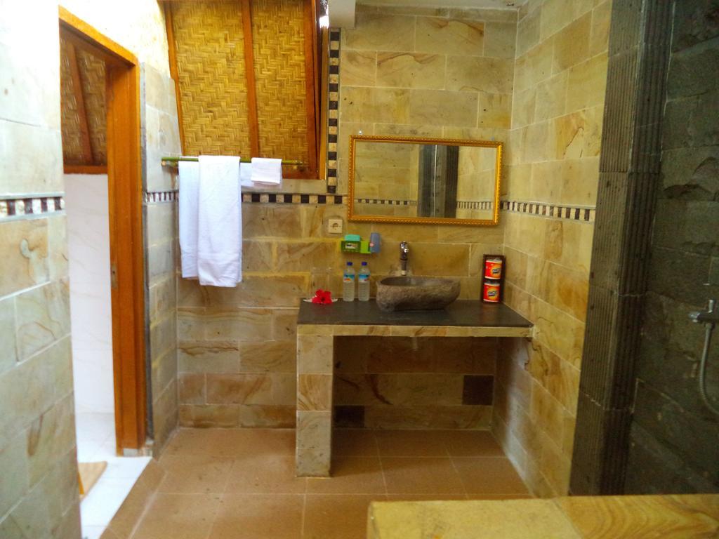 G Two Cottages Gili Air Exterior photo