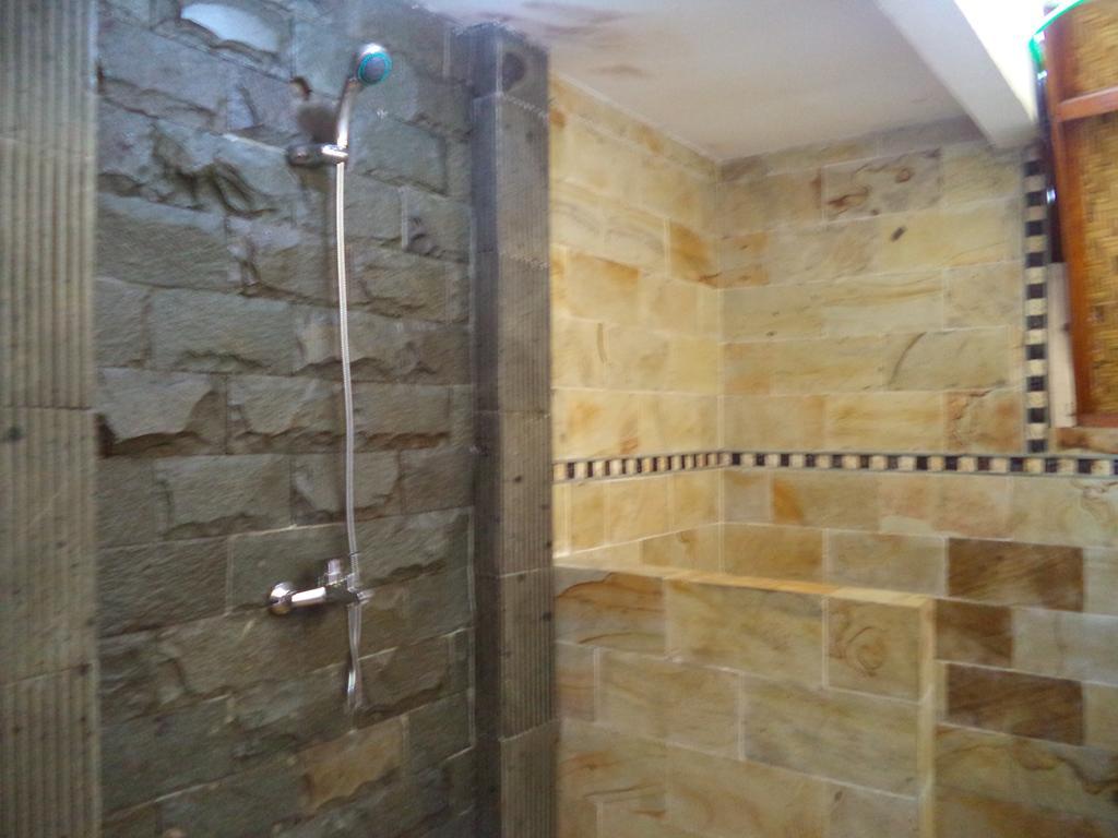 G Two Cottages Gili Air Exterior photo