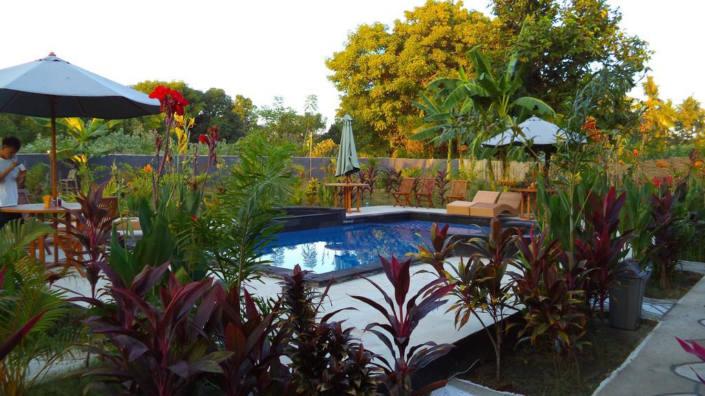 G Two Cottages Gili Air Exterior photo